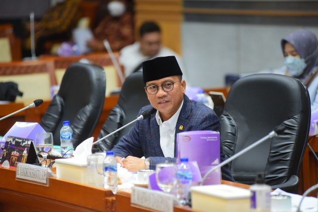 Ketua Komisi VIII DPR RI Yandri Susanto (Foto: dpr ri.go.id)